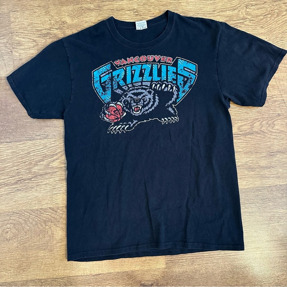 Vintage Vancouver Grizzlies Black T-Shirt US Men’s Size Medium